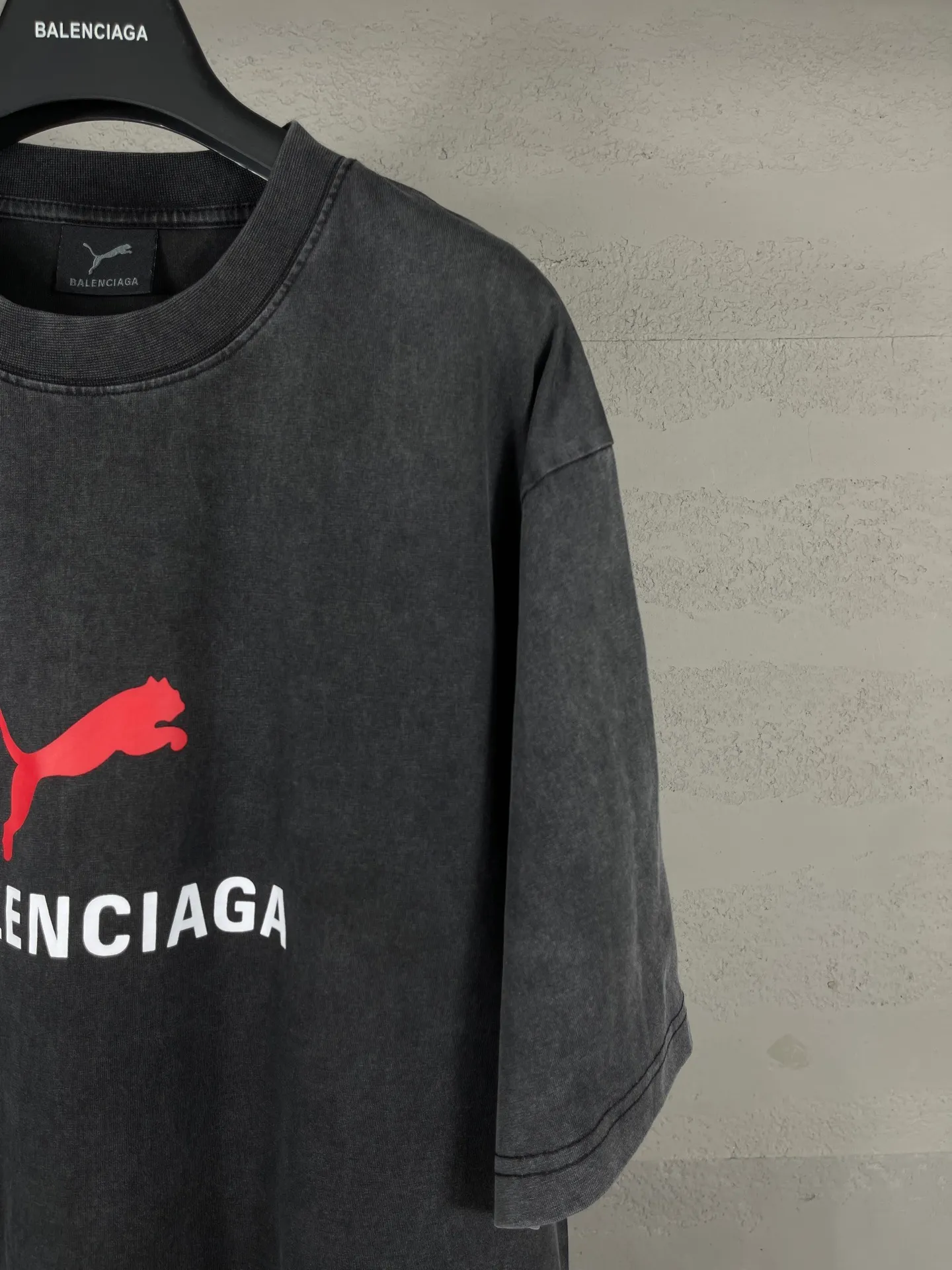 【 . Quality】BALENCI*GA/26New Arrival 。 puma Series T # SS 26 New Arrival。 ， 。 。 ZP 。 260 ， . ， 。 。 ， ， 。 。 。 . 。 OS . Same Style ：BL 253716 ： ，Red，Cream White Size：XS S M L
